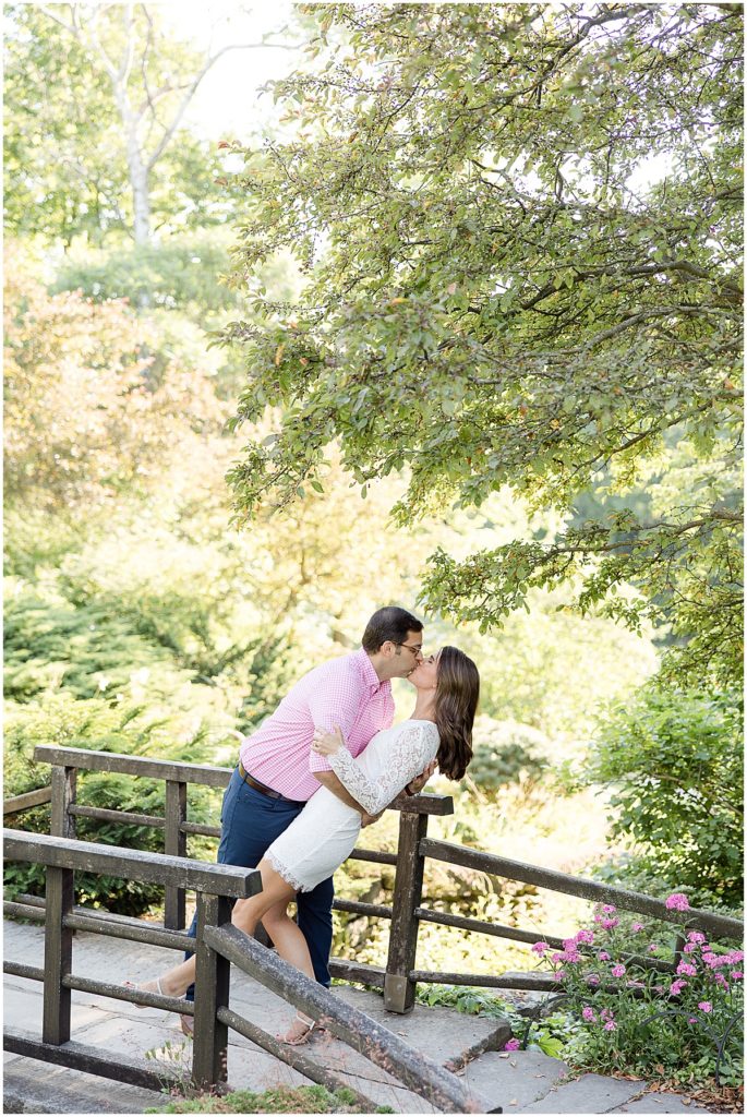 Kaitlin Mendoza Photography captured the engagement photos at Newfields in Indianapolis for Michelle and Matt