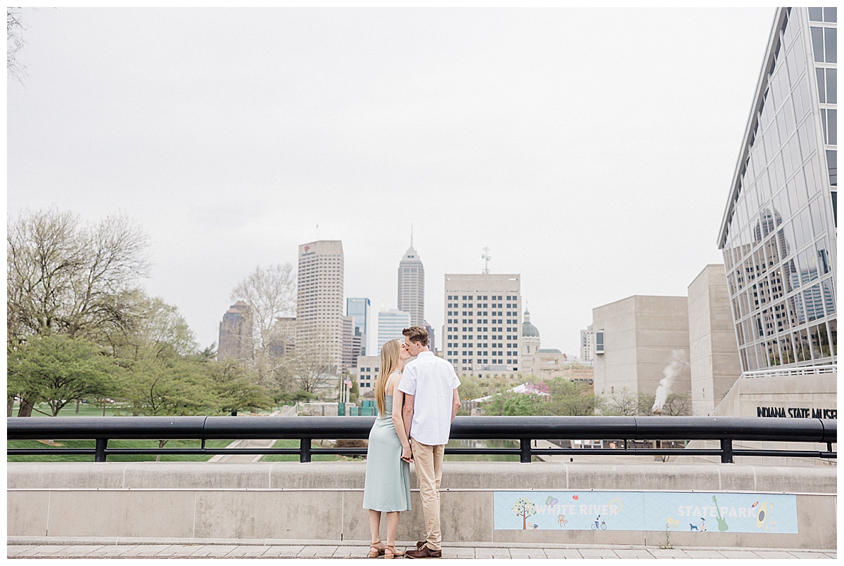 Kaitlin Mendoza Photography captured Downtown Indianapolis Spring engagement photos for Maddie and Austin