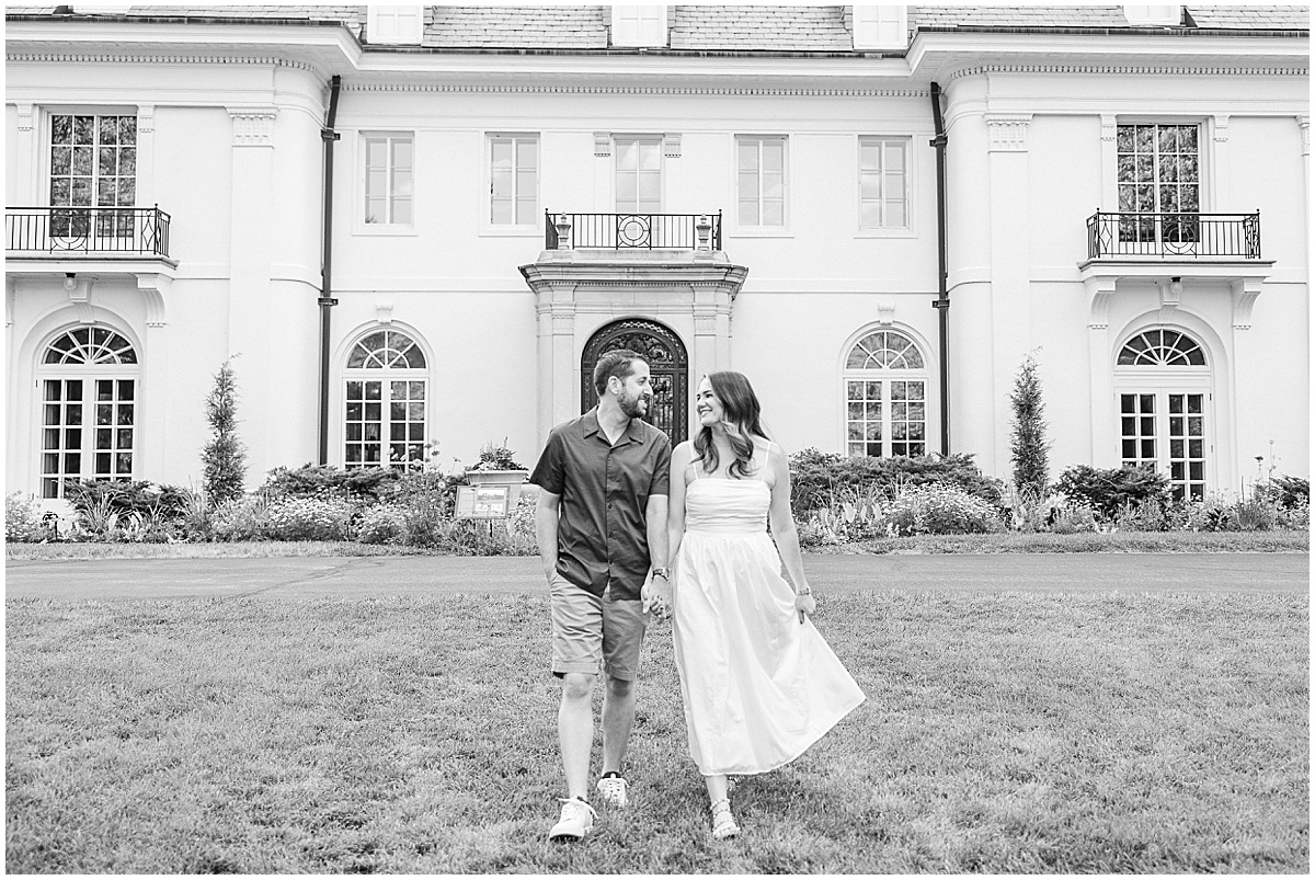 Summer Newfields engagement session in Indianapolis, Indiana captured by Kaitlin Mendoza photography.