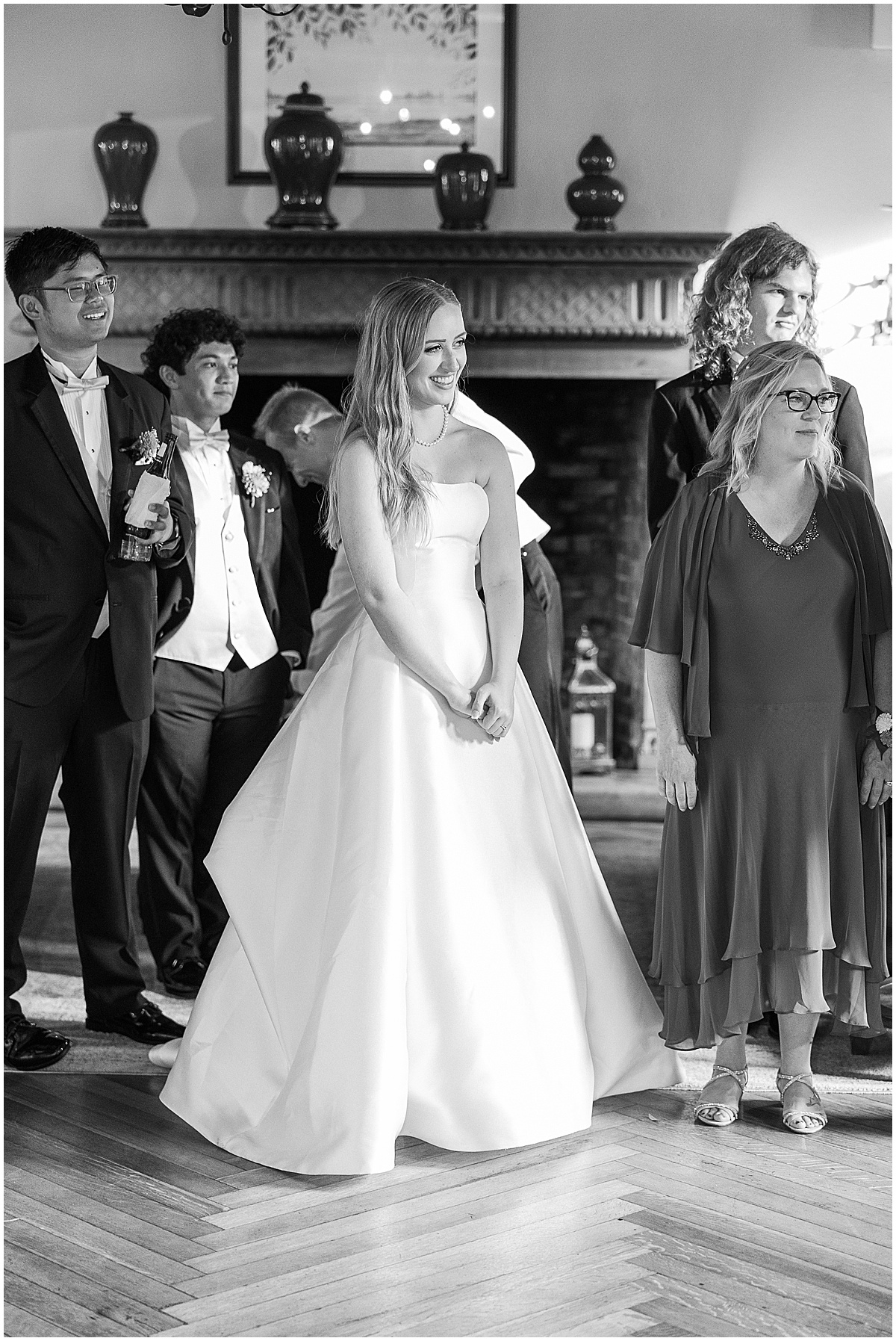 Destination wedding photographer Kaitlin Mendoza Photography traveled to Jekyll Island, Georgia, to capture Ariana and Tom’s Crane Cottage wedding.