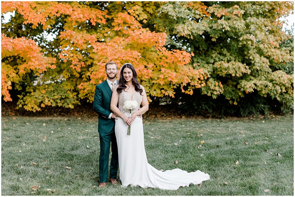 Yasmin and Dell’s fall wedding in Indianapolis, Indiana was photographed by the Kaitlin Mendoza Photography associate team.