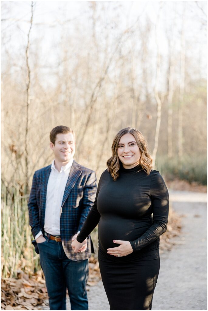 Kaitlin Mendoza Photography, an lifestyle newborn photographer in Indianapolis explaining why maternity photos are important