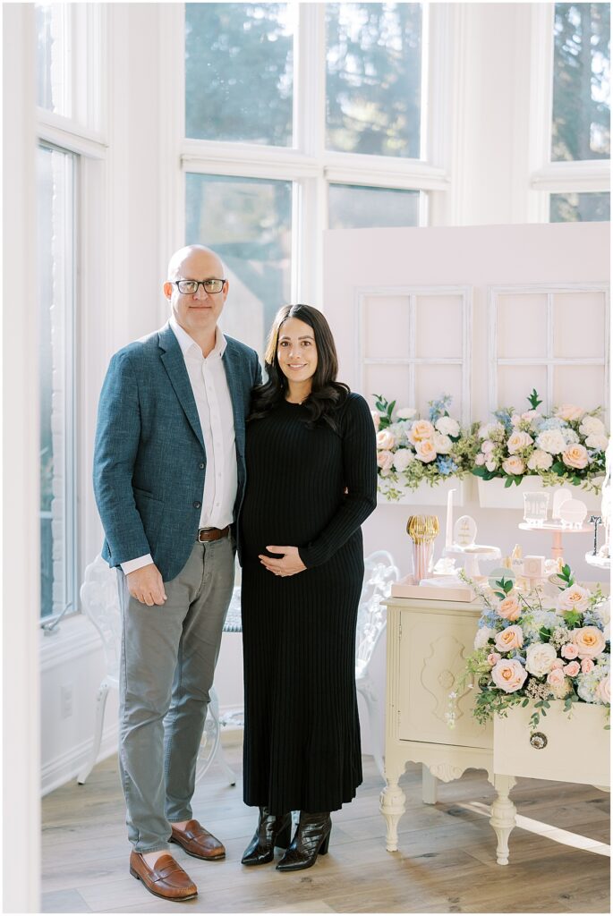 Kaitlin Mendoza is a baby shower Indianapolis event photographer that captured a Bonjour Bebe themed baby shower.
