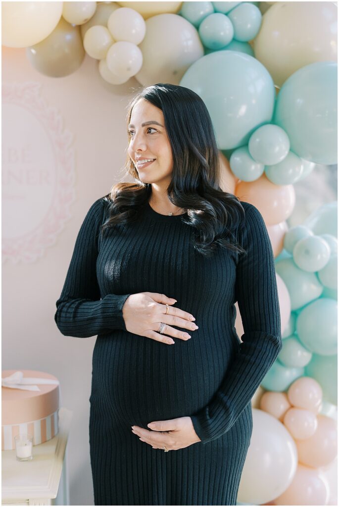 Kaitlin Mendoza is a baby shower Indianapolis event photographer that captured a Bonjour Bebe themed baby shower.