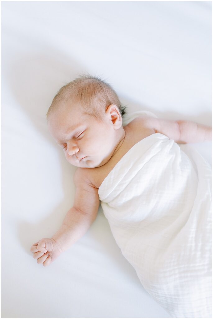 Kaitlin Mendoza is an in-home Indianapolis newborn photographer who took photos of Eli and this adorable family of four.