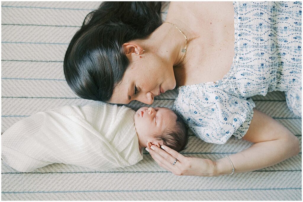 Kaitlin Mendoza is an In-home Indianapolis, Indiana Newborn Photographer who photographed baby graham’s newborn photos.
