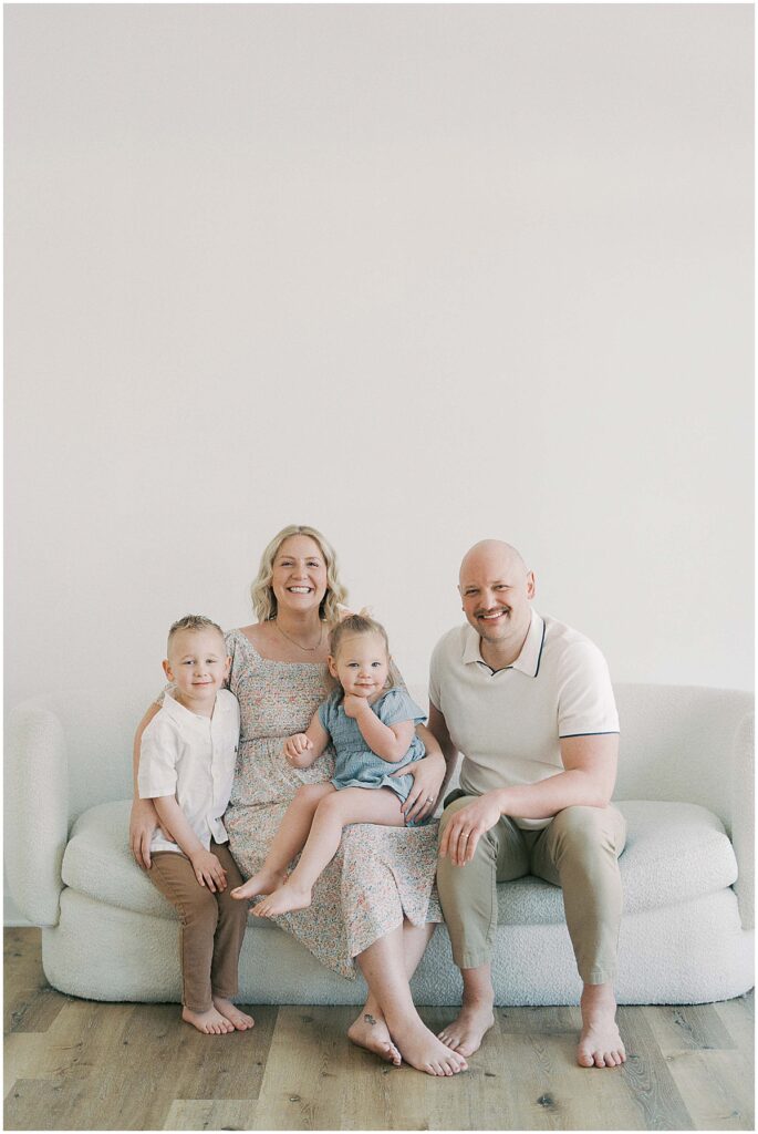 Kaitlin Mendoza is a maternity photographer in Indianapolis who photographed Anna and her family in the studio before baby #3.
