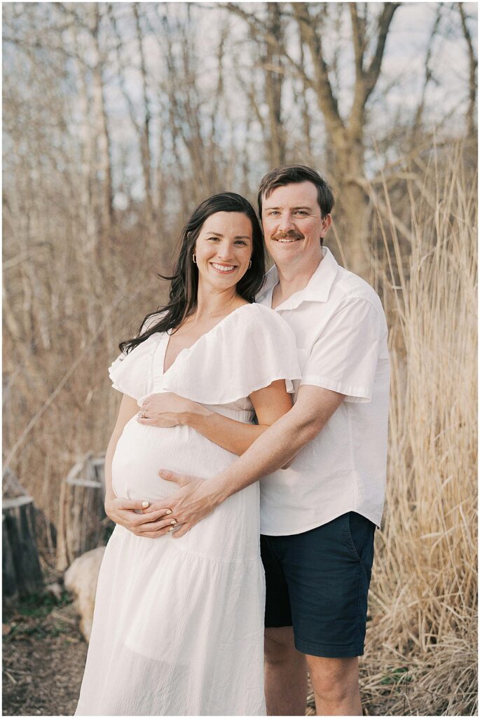 Kaitlin Mendoza is a maternity photographer in Indianapolis, Indiana that captured Taylor’s maternity photo session.